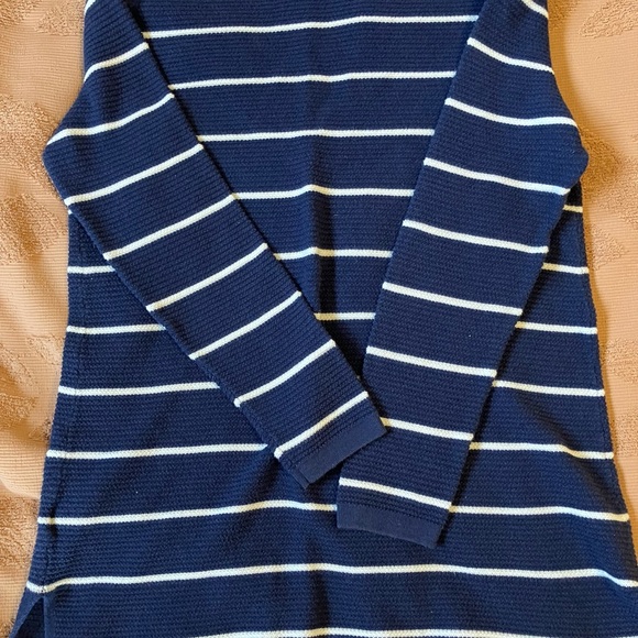 Old Navy Blue and white Sweaters bundle of two - Picture 7 of 15